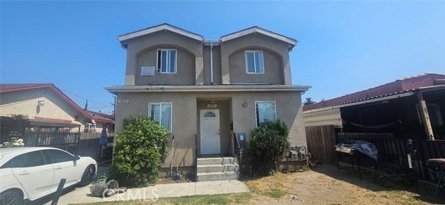 Property photo for 833 E 80th, Los Angeles, CA