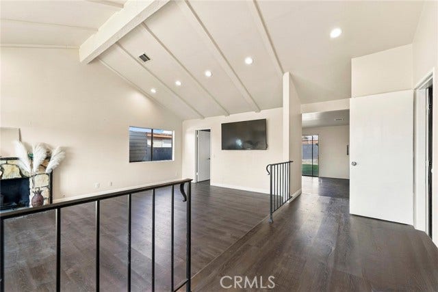 1119 E Gladwick ST, Carson, CA 90746 1119 E Gladwick ST, Carson, CA 90746