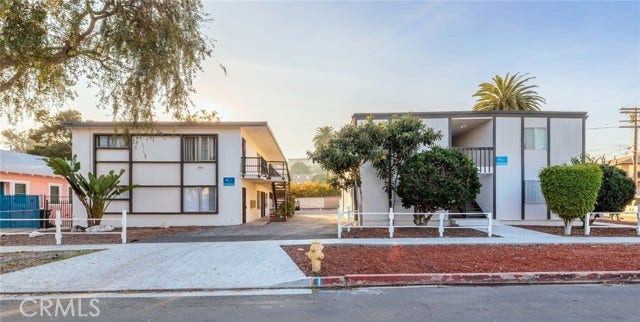Property photo for 2401 S Denison AVE, San Pedro, CA