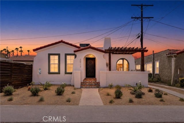Property photo for 2912 W 30th, Los Angeles, CA
