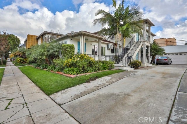 Property photo for 854 Alandele AVE, Los Angeles, CA