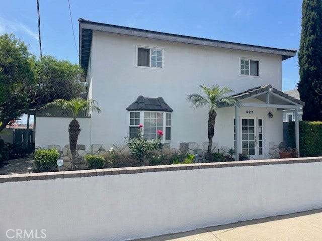 Property photo for 927 W 6th ST, San Pedro, CA