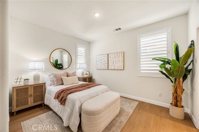 Secondary Bedroom.