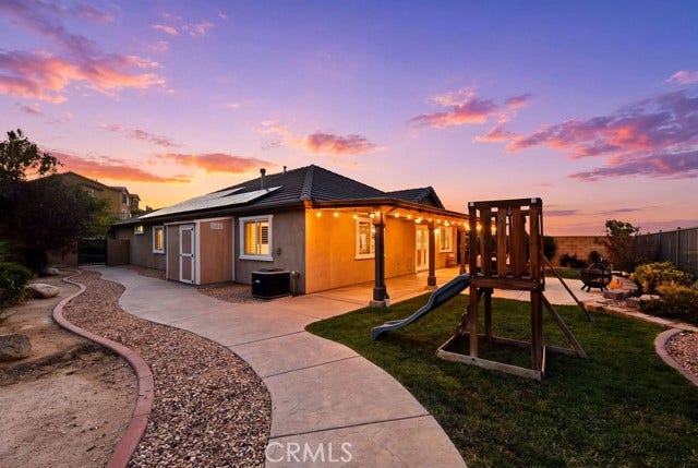 38462 Siamese Ln, Palmdale, CA 93551