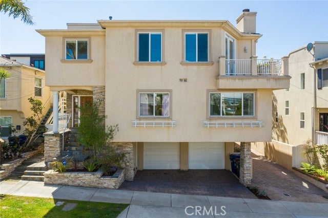 Property photo for 944 5th Street, Hermosa Beach, CA