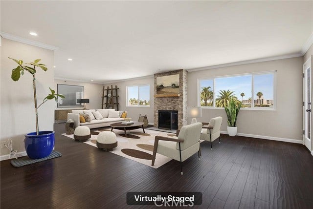 Property photo for 726 Elm AVE, #403, Long Beach, CA