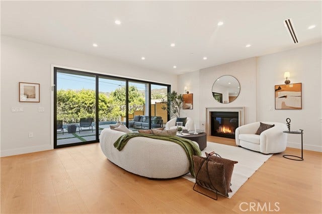 707 Wildomar ST, Pacific Palisades, CA 90272