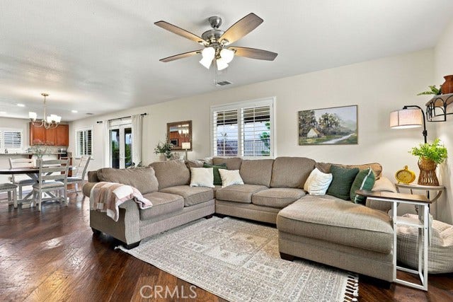 38462 Siamese Ln, Palmdale, CA 93551