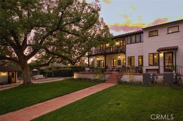 2098 Roosevelt, Altadena, CA 91001