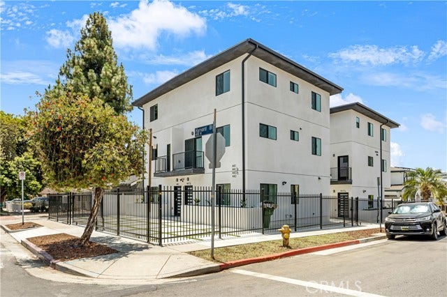 Property photo for 443 N Harvard BLVD, #1/2, Los Angeles, CA