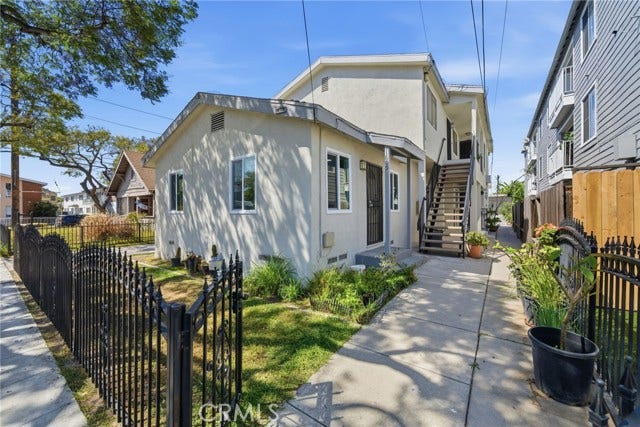 Property photo for 1613 E 6th, #A, Long Beach, CA
