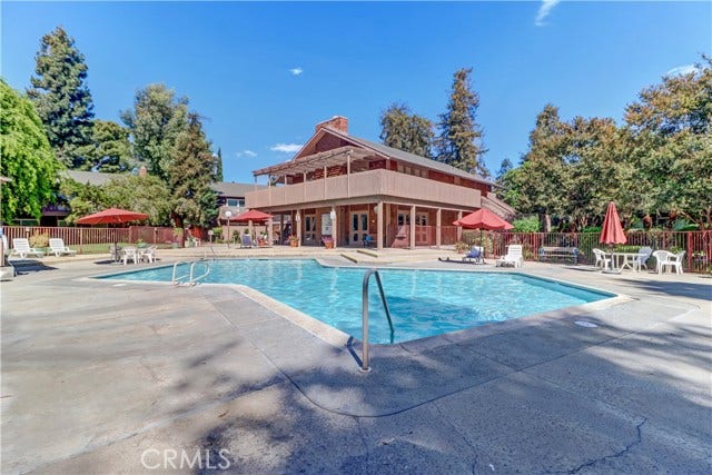 1048 Cabrillo Park DR, #A, Santa Ana, CA 92701