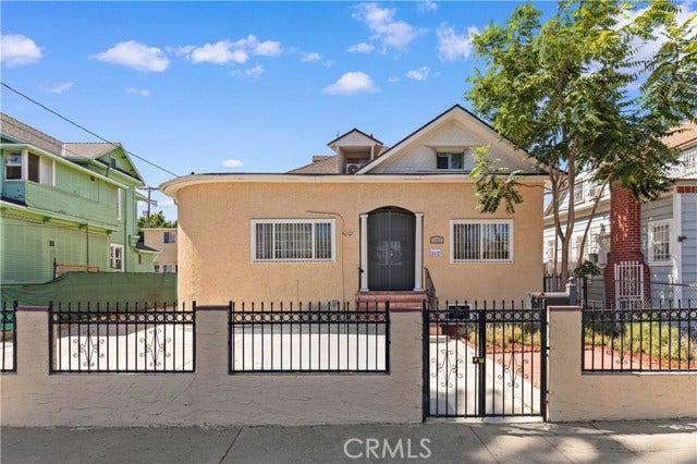 Property photo for 1147 S Westlake AVE, Los Angeles, CA