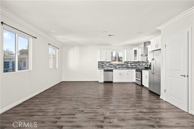 Property photo for 4814 1/2 Saturn, Los Angeles, CA