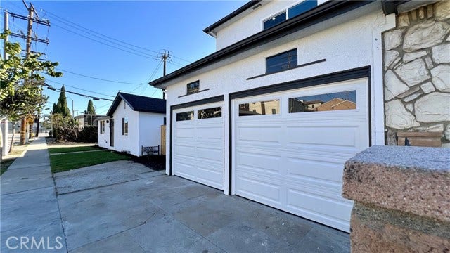 Property photo for 918 E 68th ST, Inglewood, CA