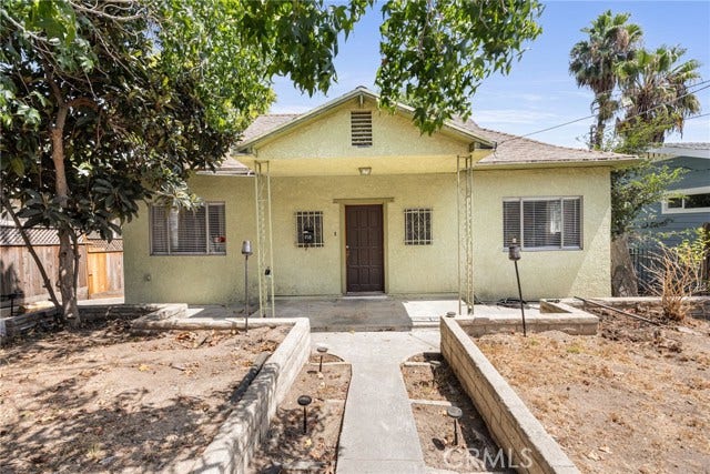 Property photo for 918 Terrace 49, Los Angeles, CA