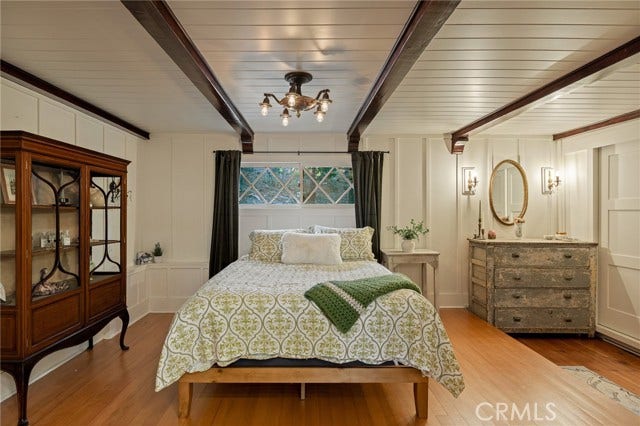 28782 Cedar DR, Lake Arrowhead, CA 92352