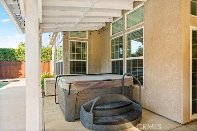 1 London CT, Chico, CA 95973