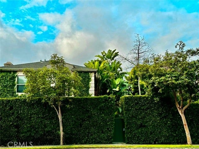 Property photo for 5962 San Vicente BLVD, #4, Los Angeles, CA