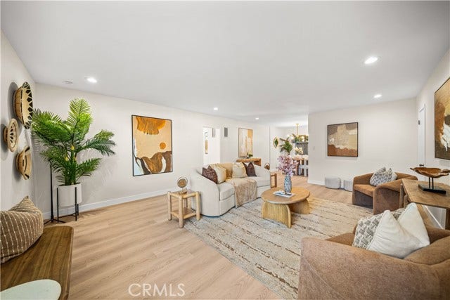 Property photo for 127 N Eucalyptus AVE, #4, Inglewood, CA