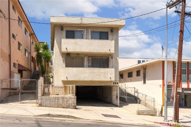 Property photo for 649 Alpine ST, Los Angeles, CA