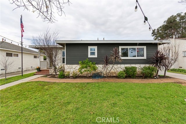 Property photo for 2335 Carfax AVE, Long Beach, CA