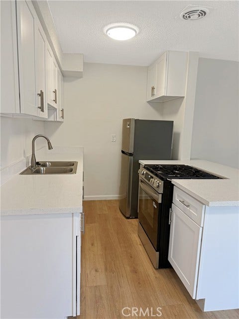 Property photo for 1820 N Edgemont, #2, Los Angeles, CA