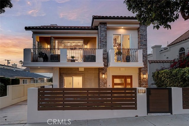 Property photo for 527 Avenue C, Redondo Beach, CA