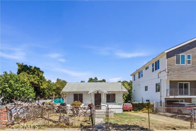 Property photo for 4524 Huntington DR, Los Angeles, CA