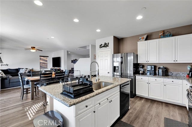 16022 Shawnee LN, Victorville, CA 92394