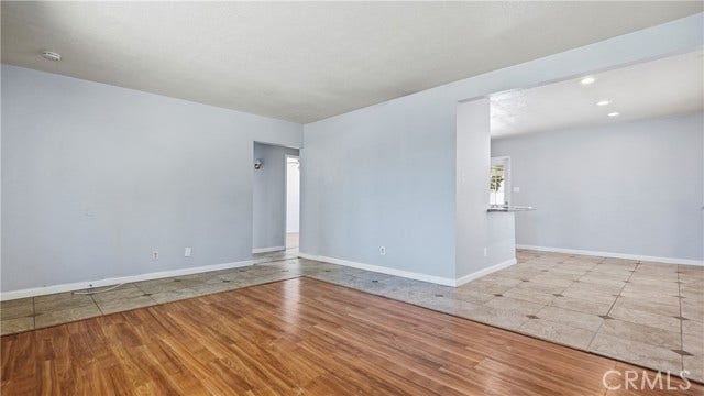 7353 Pontoosuc, Riverside, CA 92504