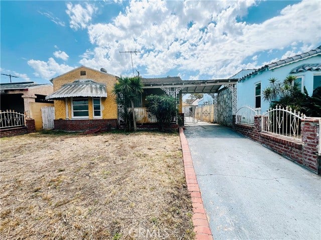 Property photo for 1428 W 89th ST, Los Angeles, CA