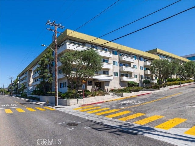 Property photo for 1600 Ardmore, #320, Hermosa Beach, CA