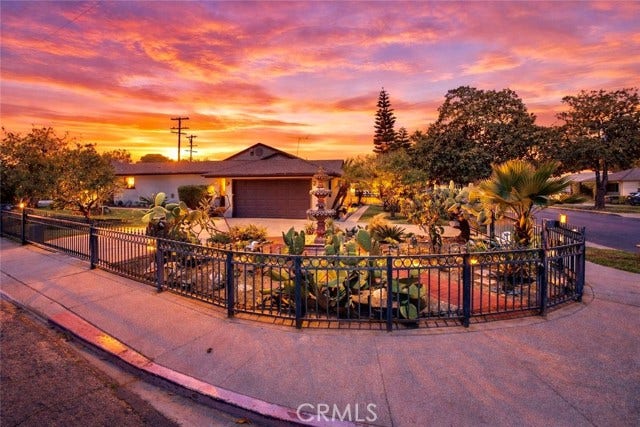 Property photo for 8525 Mcconnell, Los Angeles, CA