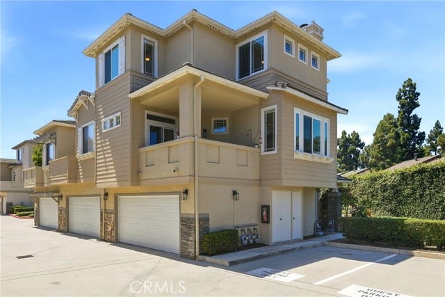 Property photo for 2901 Claremore Lane, #51, Long Beach, CA