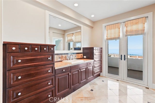 24 Via Diamante, Newport Coast, CA 92657