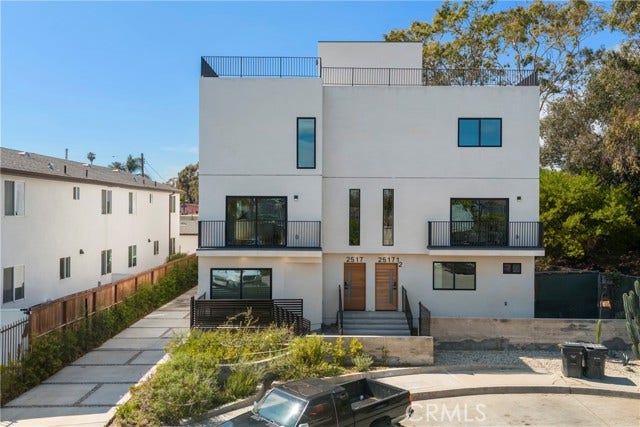Property photo for 2515 Alsace AVE, #1/2, Los Angeles, CA