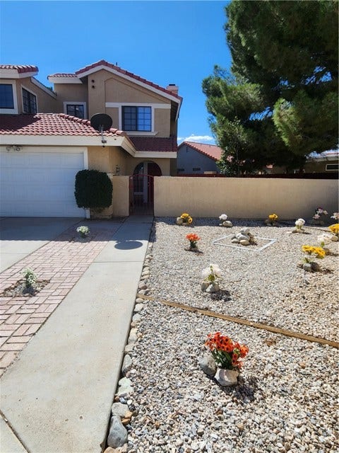 12234 Jasmine CT, Victorville, CA 92395