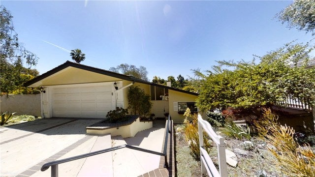 Property photo for 2212 Via Alamitos, Palos Verdes Estates, CA