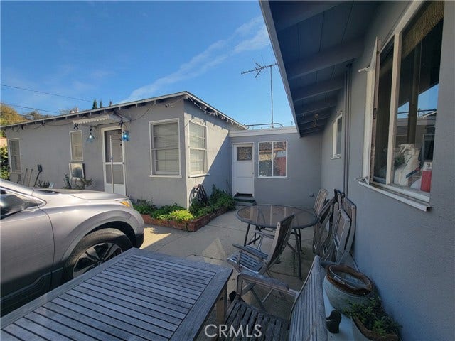 4232 Mclaughlin, Los Angeles, CA 90066 4232 Mclaughlin, Los Angeles, CA 90066