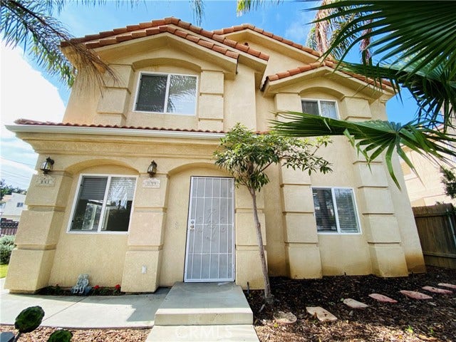 Property photo for 839 S Centre ST, San Pedro, CA