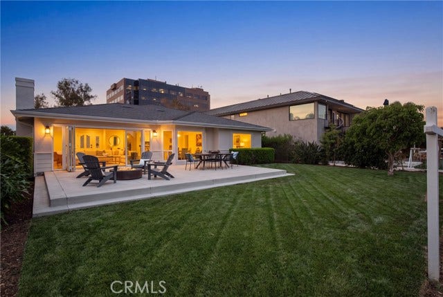 Property photo for 4321 Country Club, Long Beach, CA