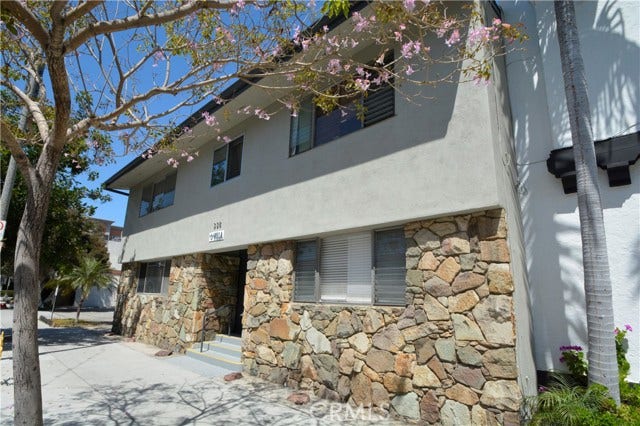 Property photo for 338 Elm AVE, #7, Long Beach, CA