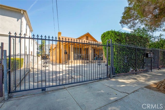 Property photo for 4927 Lexington, Los Angeles, CA
