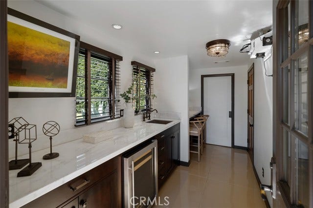 Guest house kitchenette