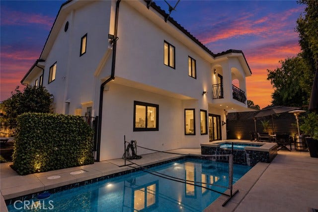 13964 Morrison ST, Sherman Oaks, CA 91423
