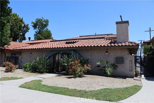 Property photo for 1170 E South ST, Long Beach, CA