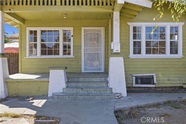 1836 E 71st, Los Angeles, CA 90001