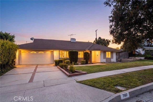 780 Arroues DR, Fullerton, CA 92835