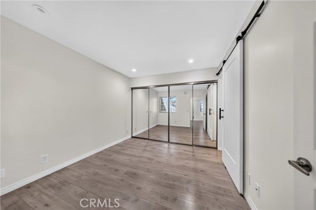 7025 Glade Ave, #2, Canoga Park, CA 91303 7025 Glade Ave, #2, Canoga Park, CA 91303